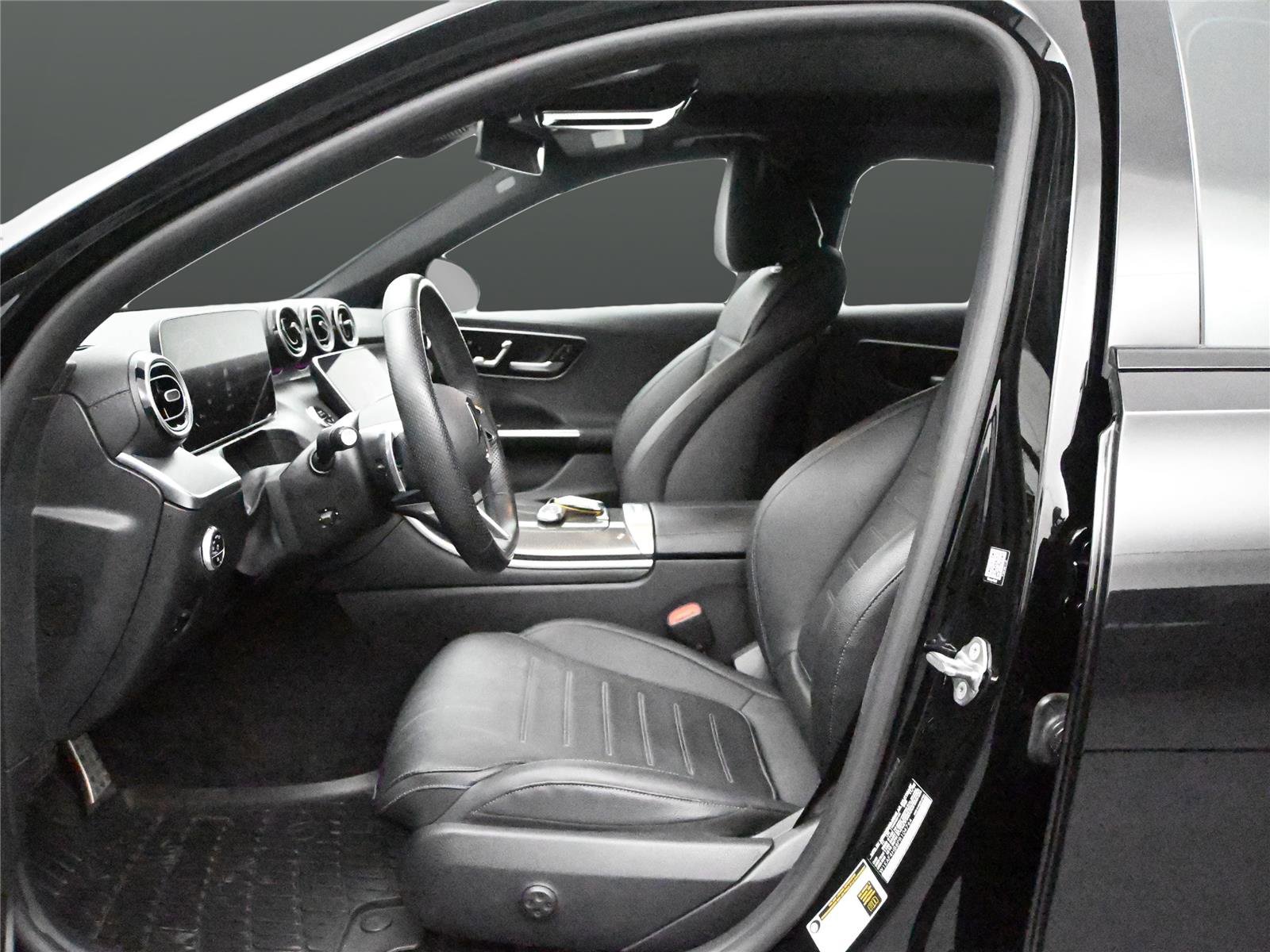 Used 2023 Mercedes-Benz C 300 4MATIC Sedan image 10