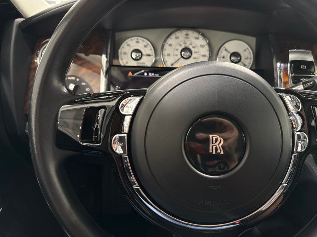 Used 2010 Rolls-Royce Ghost RWD image 65