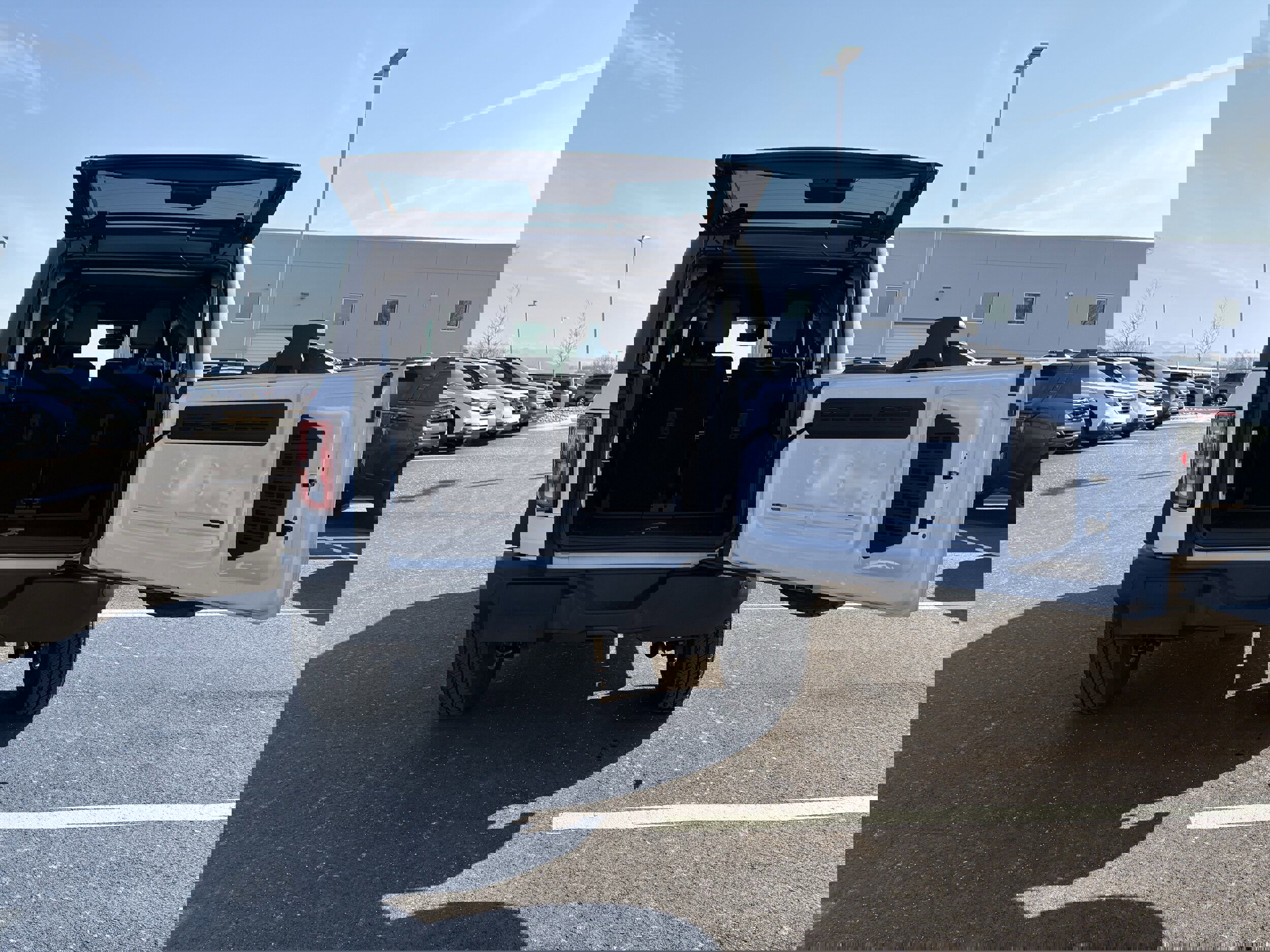 Used 2024 Ford Bronco Big Bend image 11