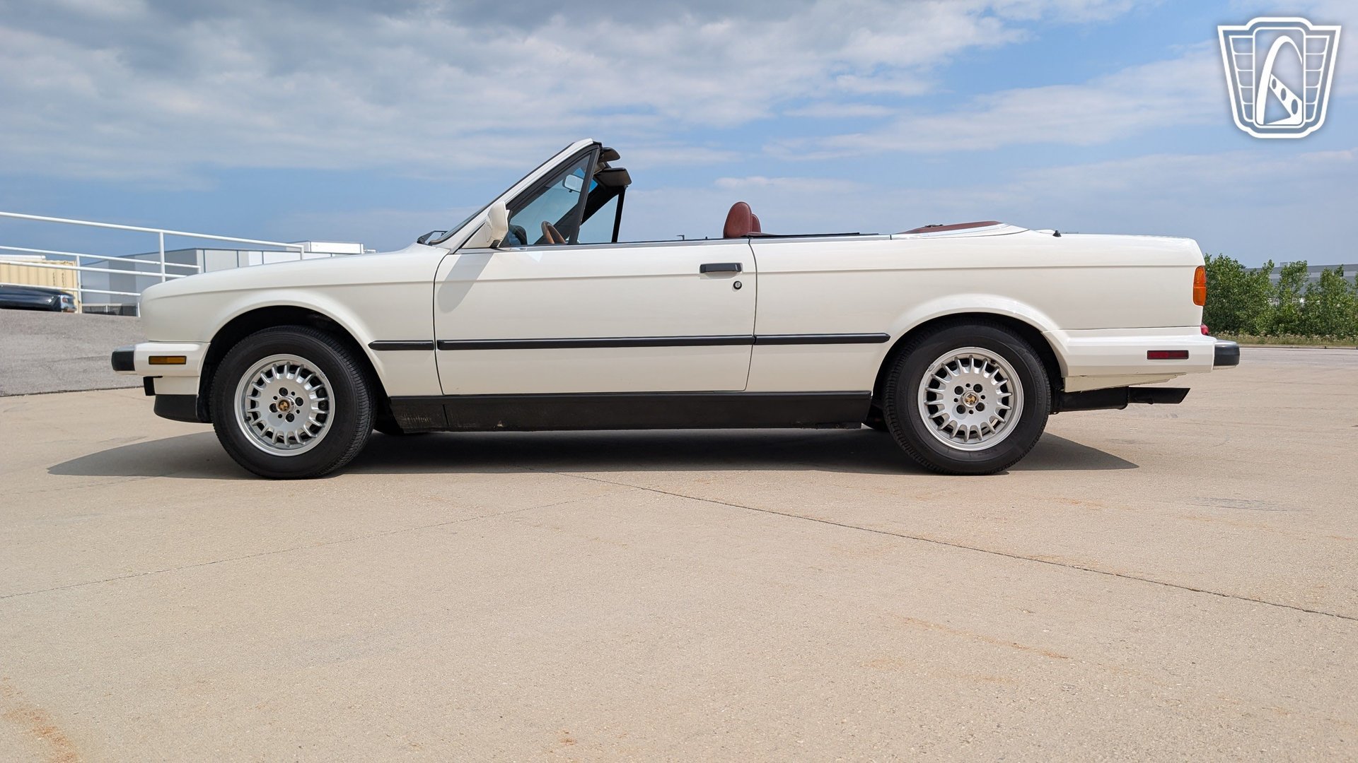 Used 1987 BMW 325i Convertible RWD image 7