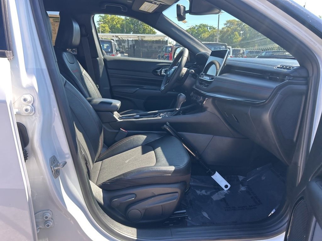 Used 2024 Jeep Compass Trailhawk image 21