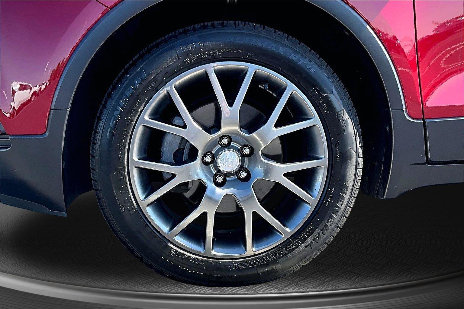 Used 2019 Buick Encore Sport Touring w/ Safety Package FWD image 9