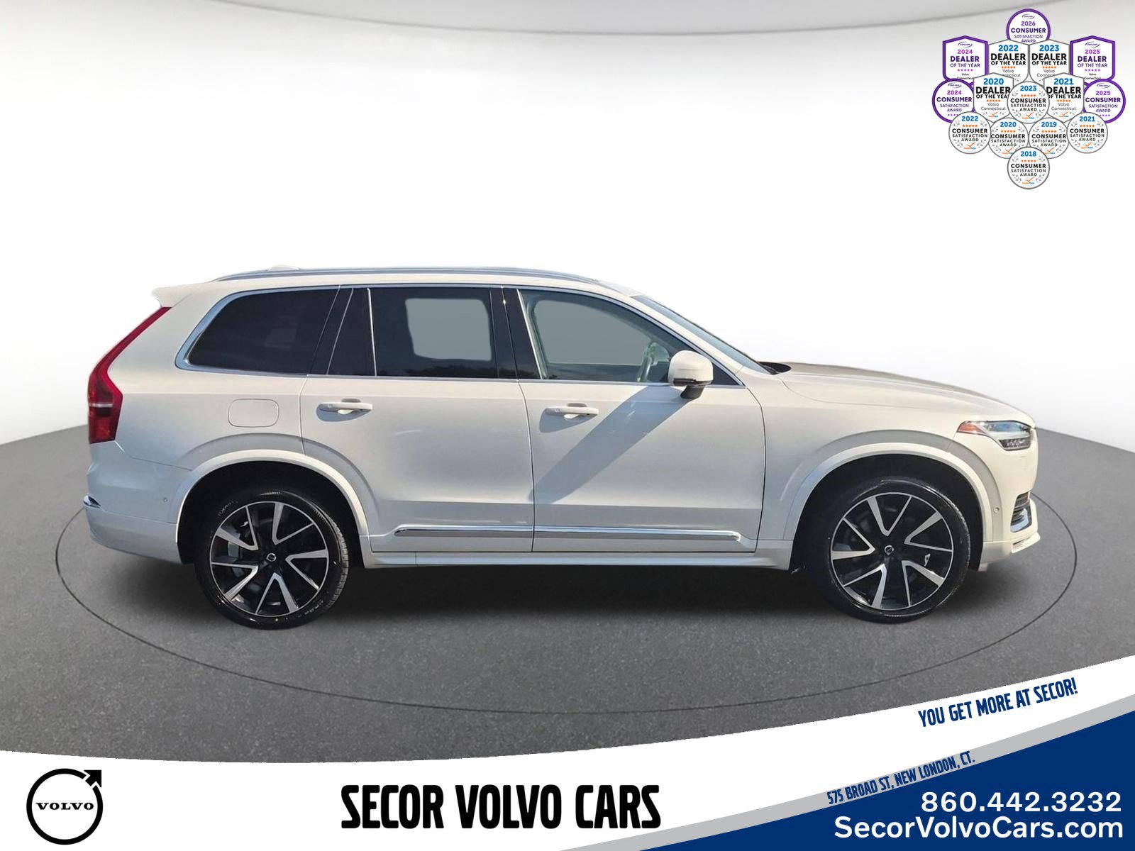 Used 2024 Volvo XC90 B6 Plus w/ Protection Package Premier AWD/4WD image 5