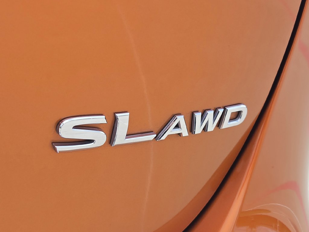 Used 2022 Nissan Rogue Sport SL AWD/4WD image 11