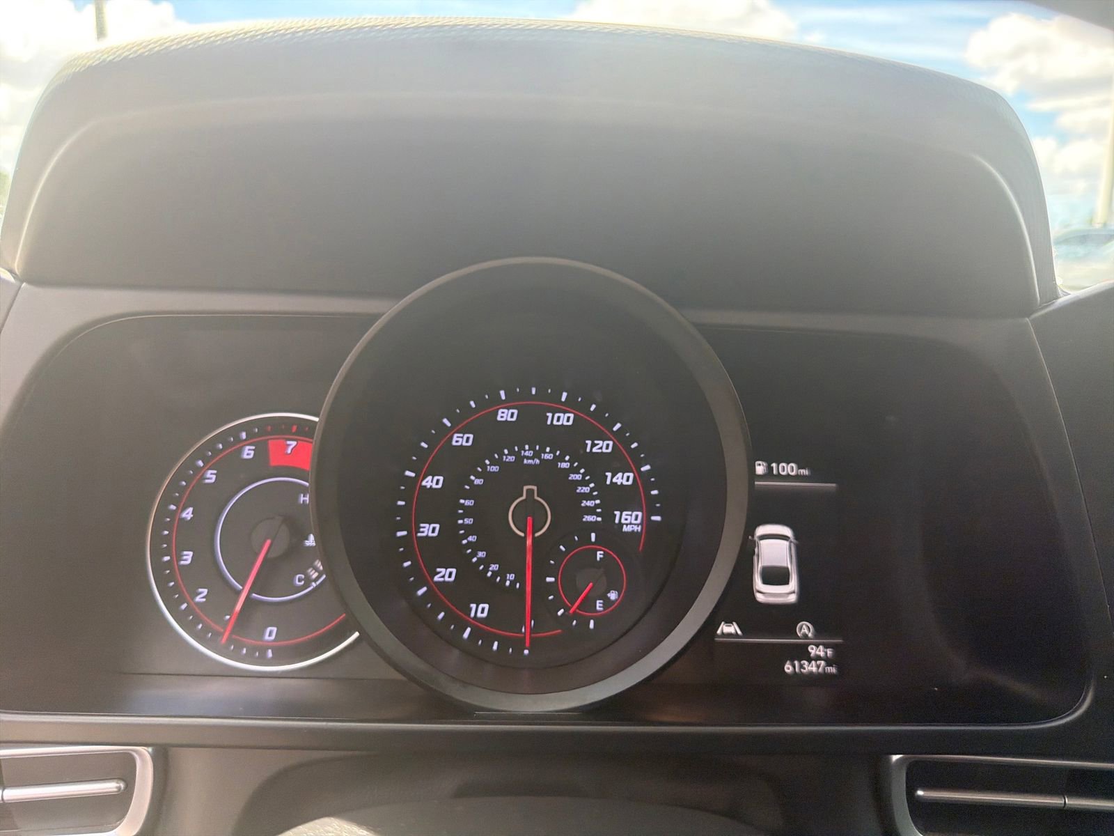 Used 2021 Hyundai Elantra SE w/ Preferred Accessory Package image 25