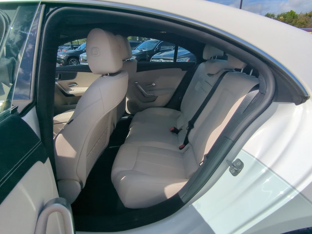 Certified 2025 Mercedes-Benz CLA 250 image 5