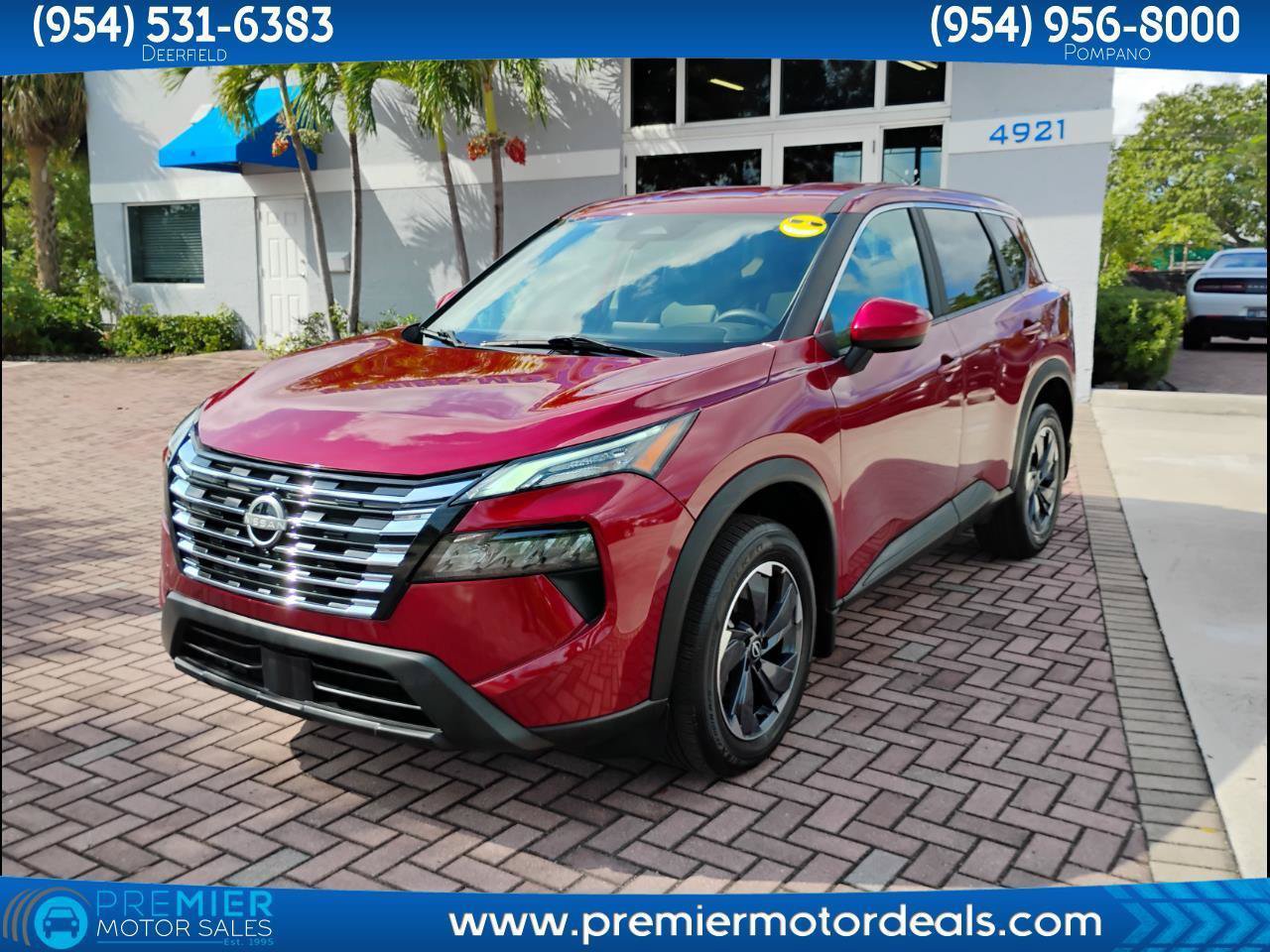 Used 2024 Nissan Rogue SV