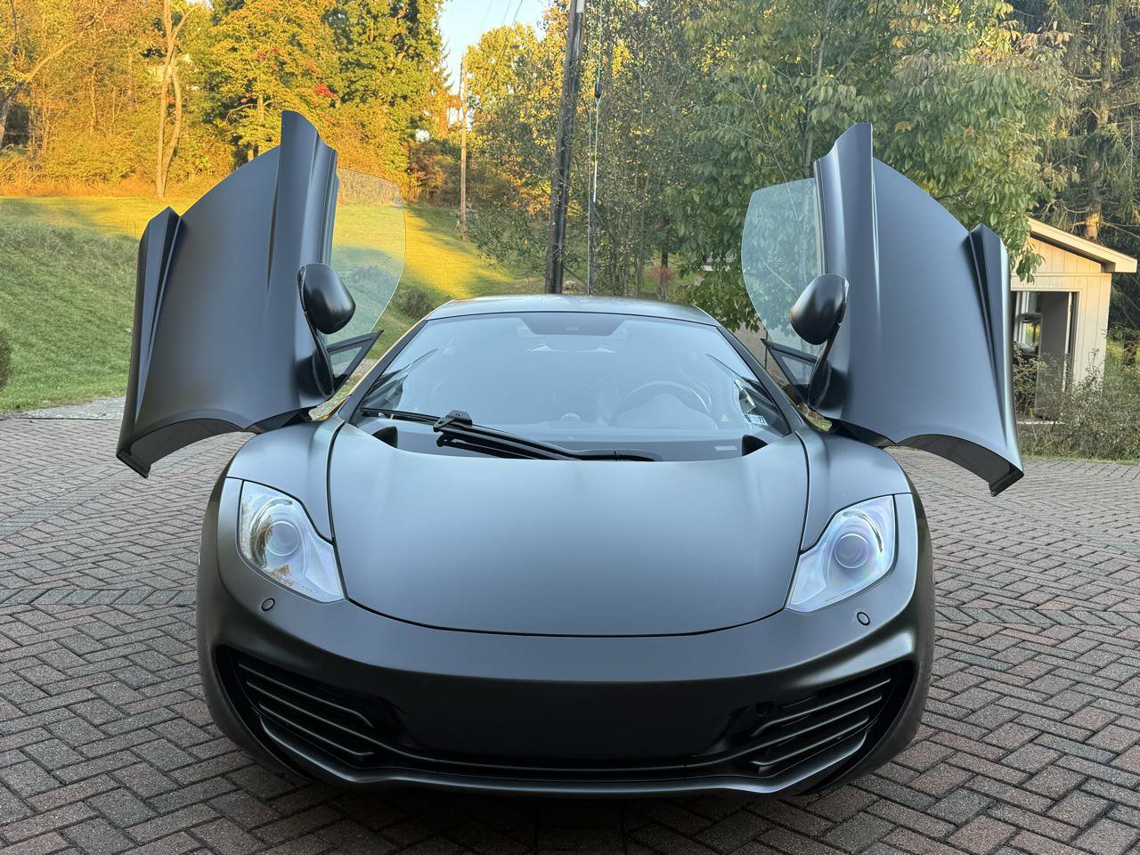 Used 2012 McLaren MP4-12C Coupe RWD image 17