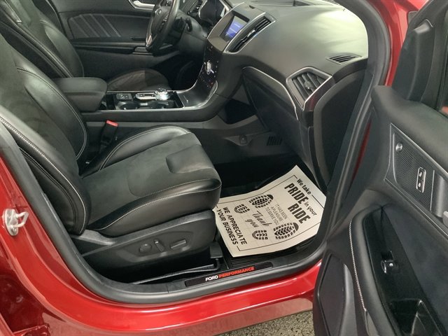 Used 2020 Ford Edge ST w/ Equipment Group 401A image 25