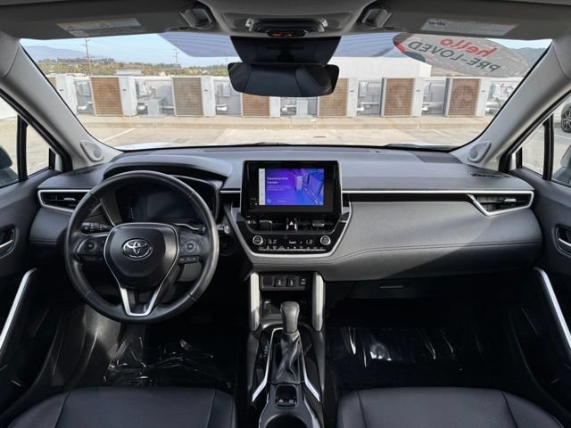 Used 2025 Toyota Corolla Cross XLE w/ Convenience Package FWD image 13