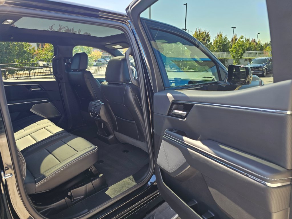 Used 2026 GMC Sierra EV Denali AWD/4WD image 15