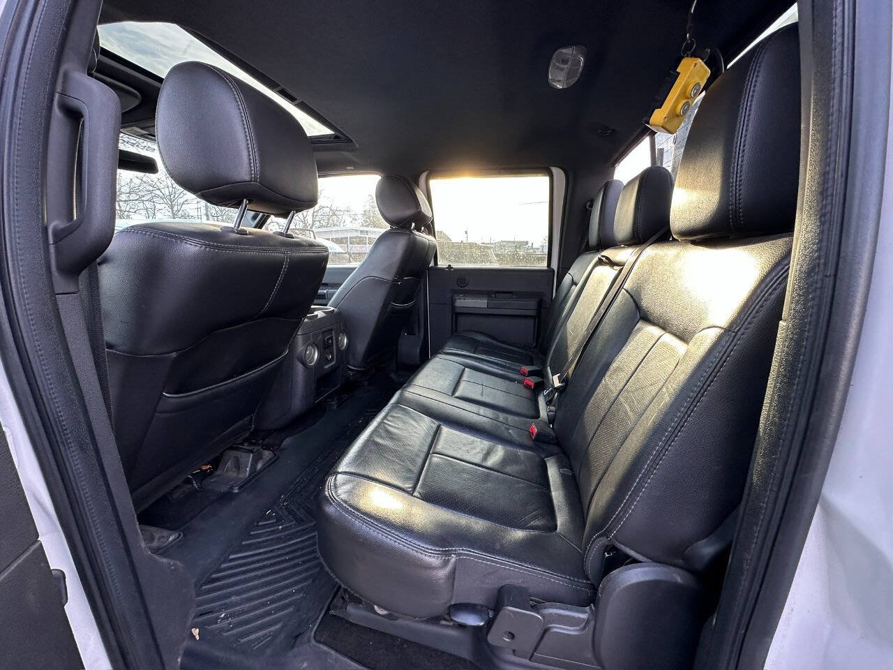Used 2012 Ford F250 Lariat w/ Chrome Pkg AWD/4WD image 28