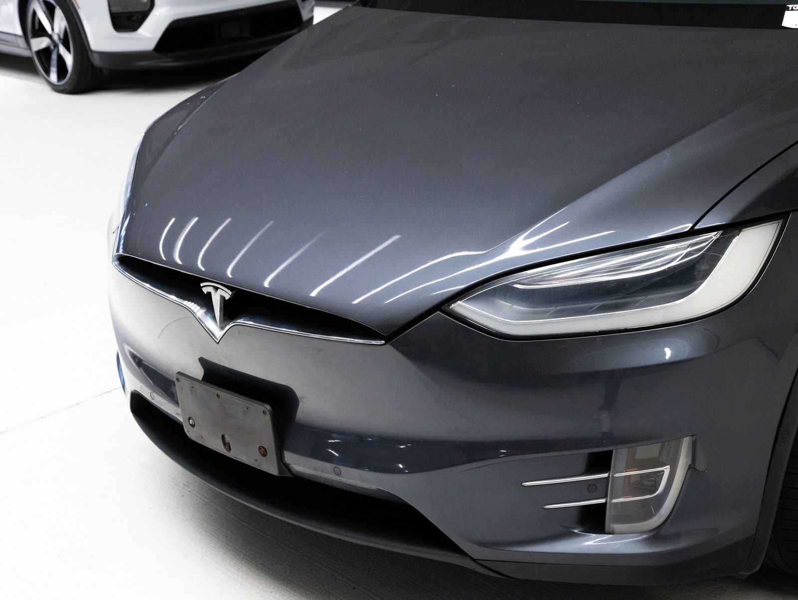 Used 2016 Tesla Model X 70D AWD/4WD image 27