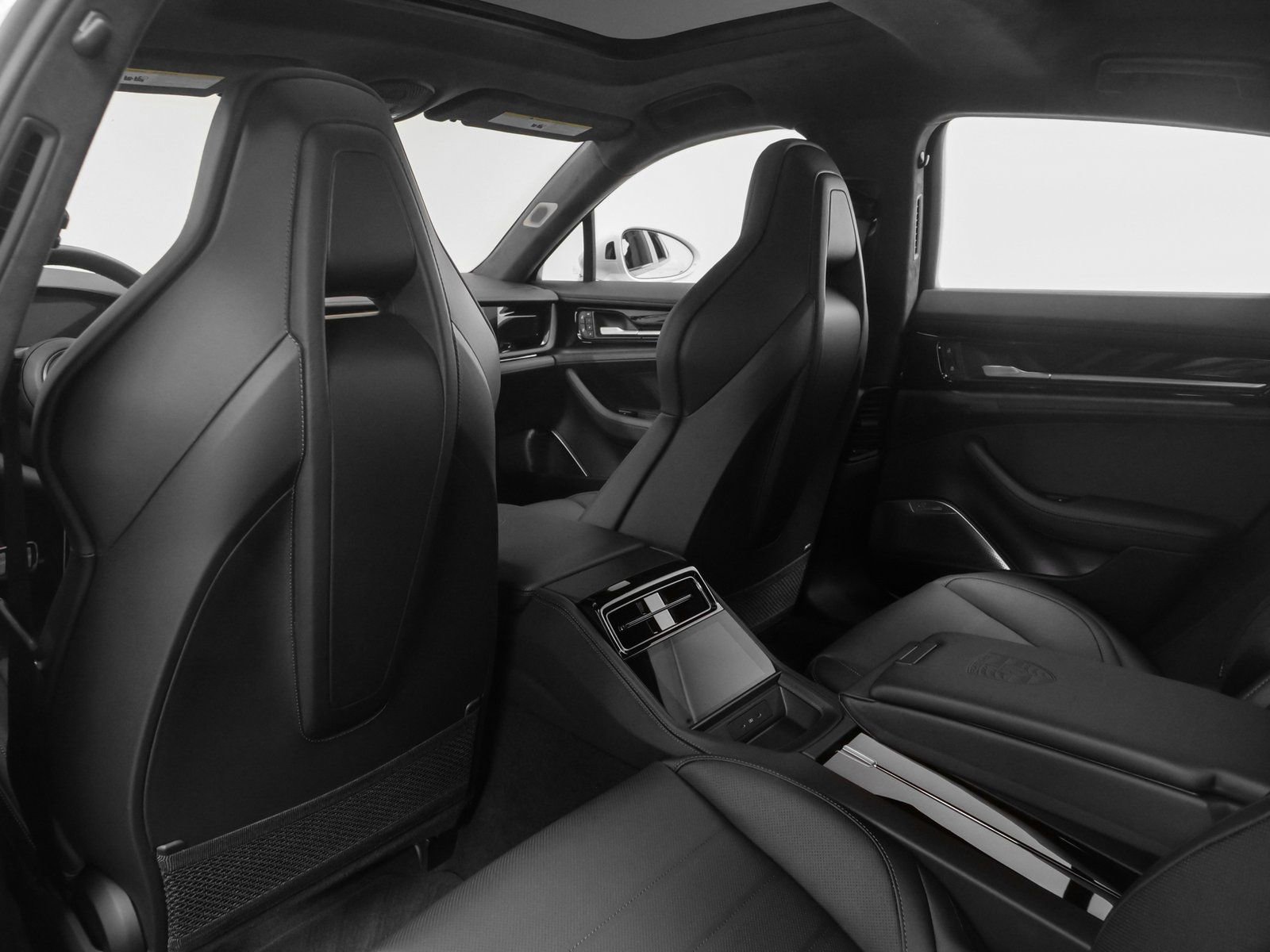 Certified 2025 Porsche Panamera Turbo image 55