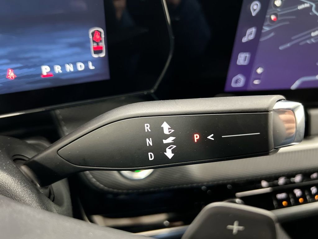 New 2026 Chevrolet Equinox LT image 18