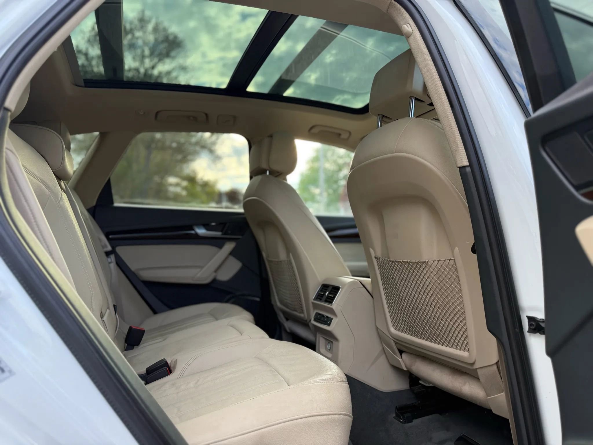 Used 2018 Audi Q5 2.0T Premium Plus w/ Premium Plus Package image 30