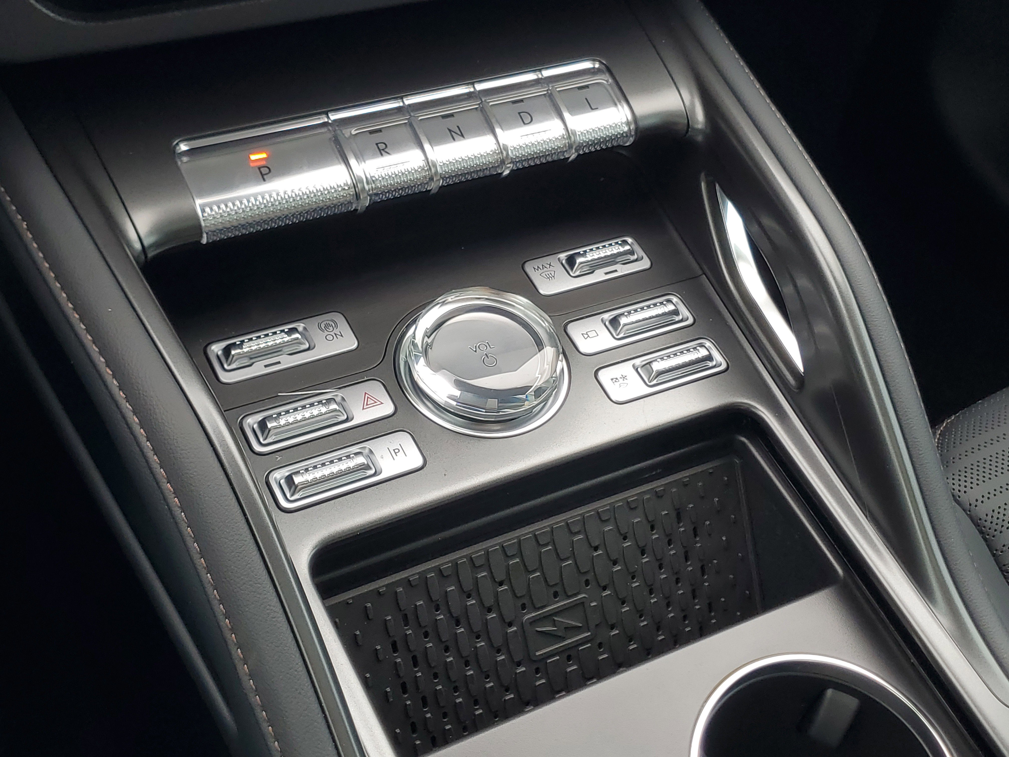 New 2026 Lincoln Nautilus Reserve AWD/4WD image 26