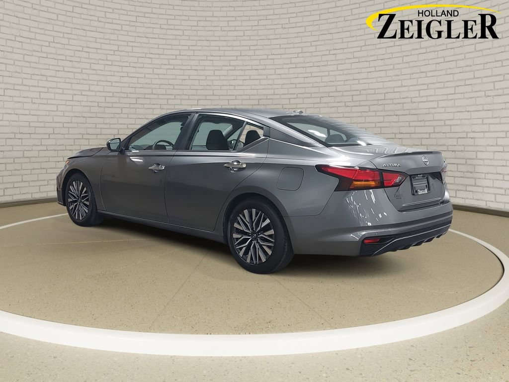Used 2023 Nissan Altima 2.5 SV image 7