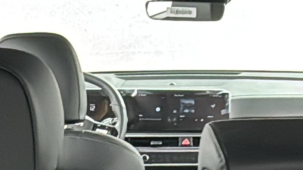 New 2026 Kia Sorento EX image 18