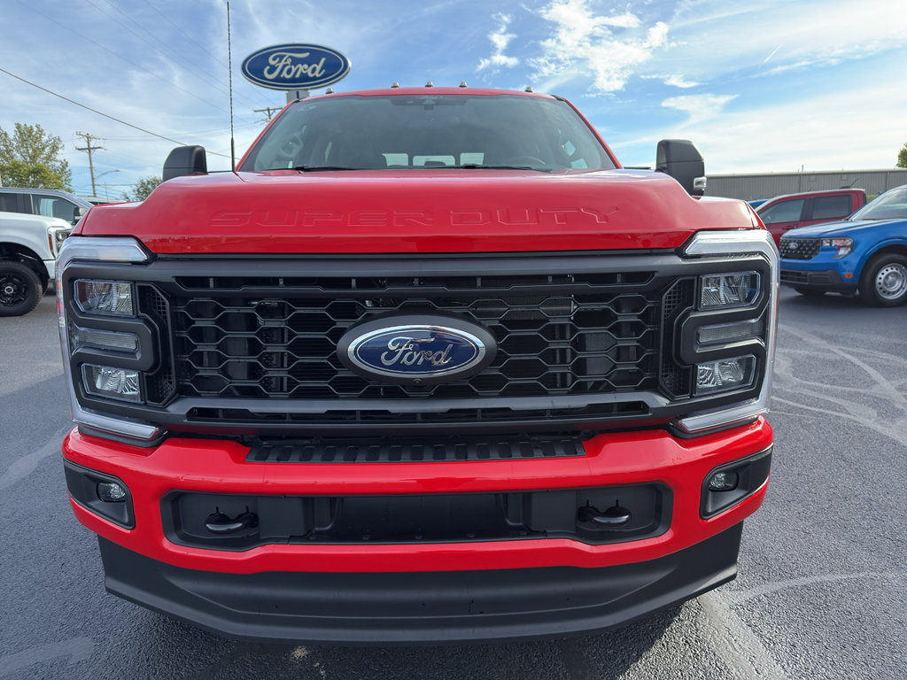 New 2026 Ford F350 XL image 3