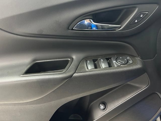 Used 2024 Chevrolet Equinox LT AWD/4WD image 17