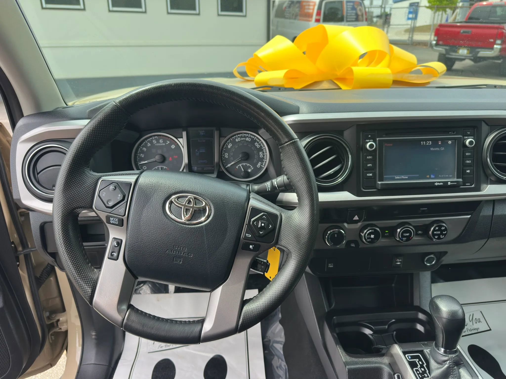 Used 2016 Toyota Tacoma SR5 w/ Exterior Package AWD/4WD image 22