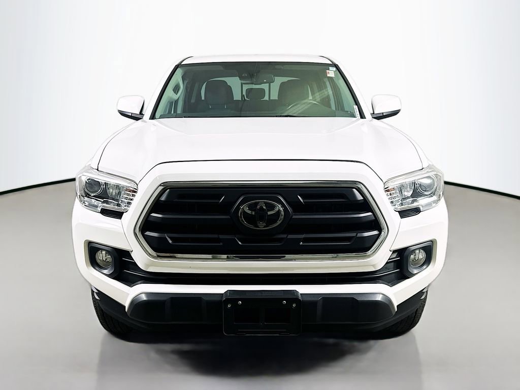 Used 2018 Toyota Tacoma SR5 image 2