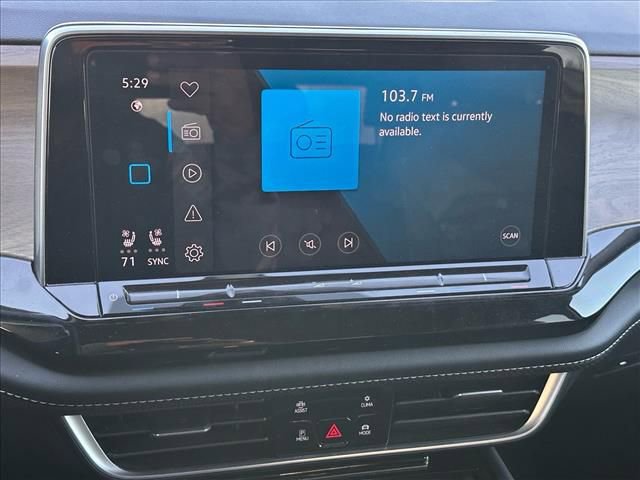 Used 2024 Volkswagen Atlas SE AWD/4WD image 29