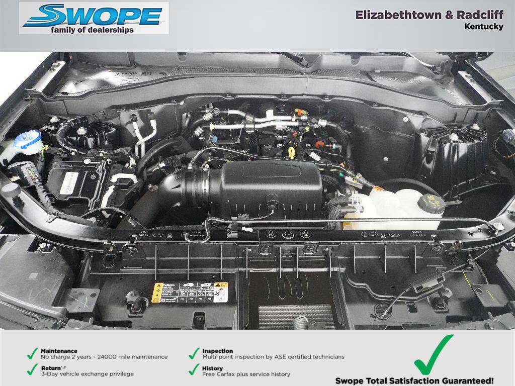 Used 2023 Ford Explorer XLT w/ Equipment Group 202A AWD/4WD image 27