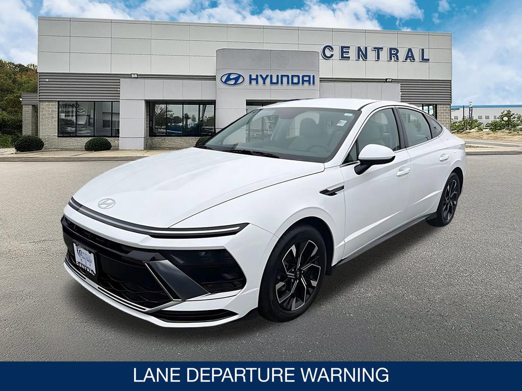 Certified 2024 Hyundai Sonata SEL FWD image 5