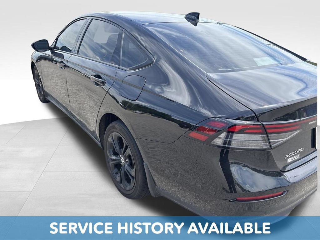 Used 2025 Honda Accord SE image 6