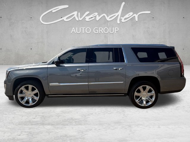Used 2020 Cadillac Escalade ESV Premium Luxury RWD image 13