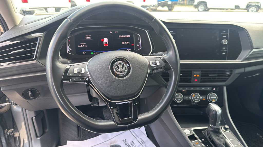 Used 2019 Volkswagen Jetta SEL image 11