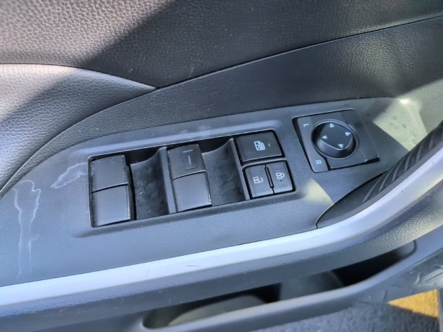 Used 2025 Toyota RAV4 LE AWD/4WD image 12