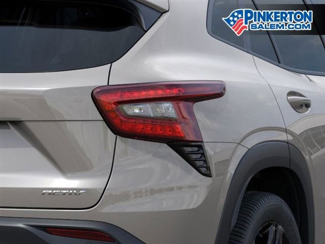 New 2026 Chevrolet Trax ACTIV w/ Sunroof Package image 11