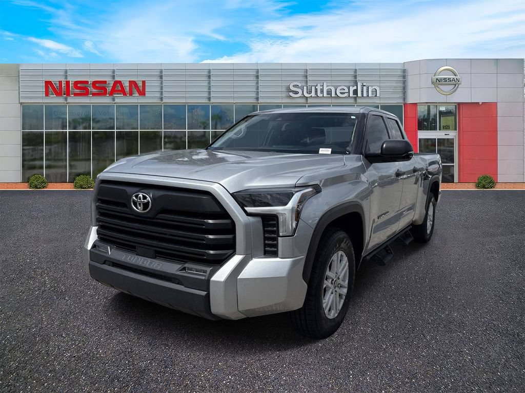 Used 2022 Toyota Tundra SR5 w/ SR5 Convenience Package