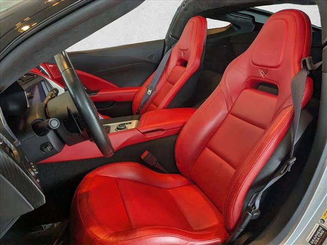Used 2016 Chevrolet Corvette Z06 w/ 3LZ Preferred Equipment Group RWD image 16