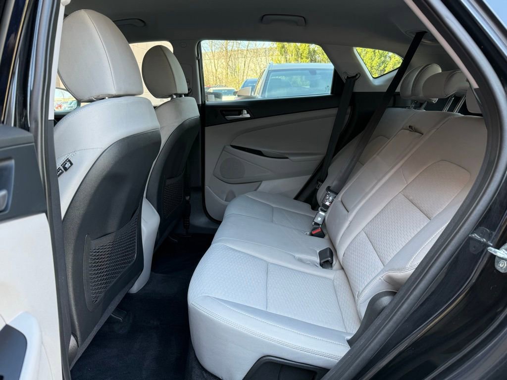 Used 2021 Hyundai Tucson Value AWD/4WD image 14