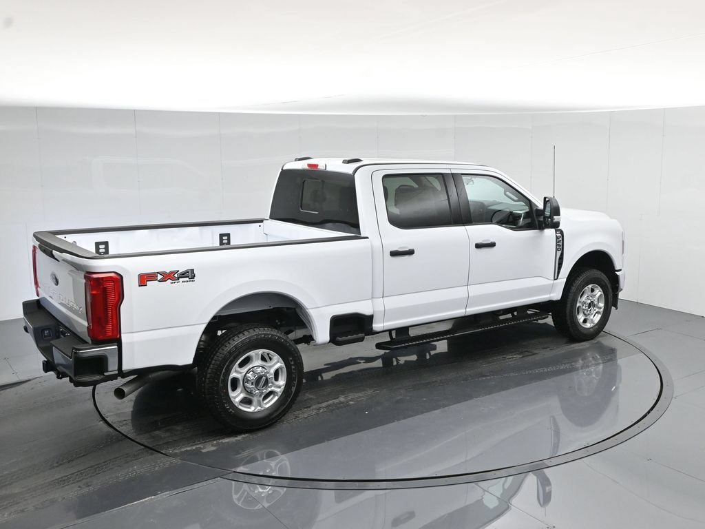 New 2026 Ford F250 XLT w/ FX4 Off-Road Package AWD/4WD image 44