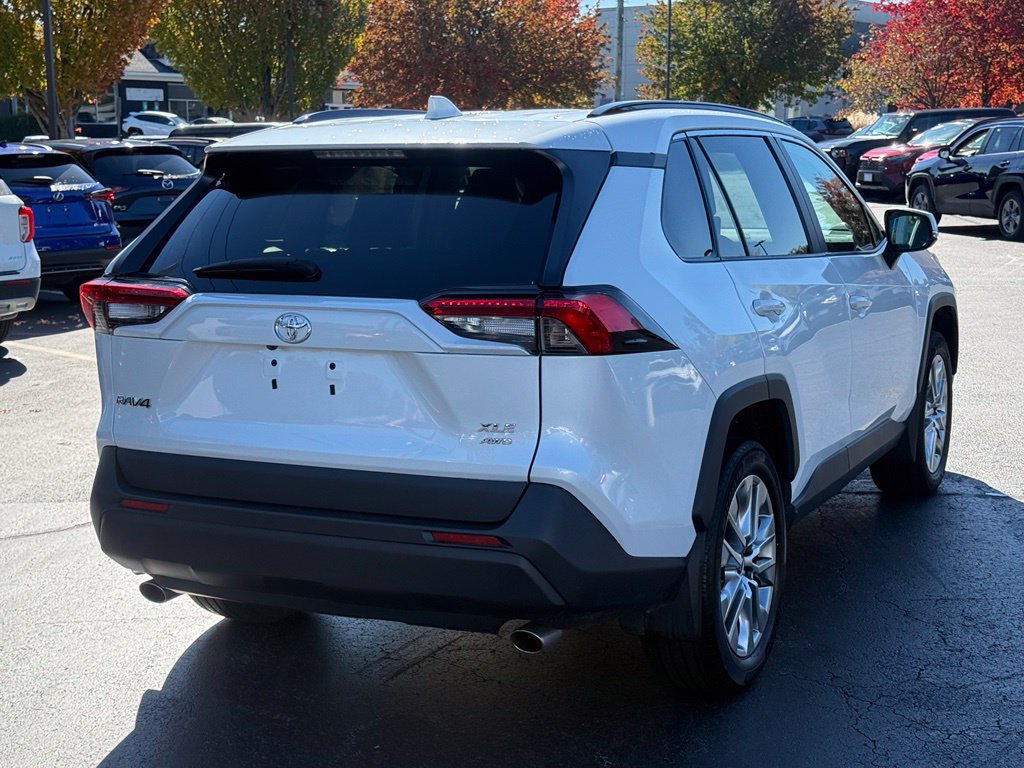 Used 2024 Toyota RAV4 XLE Premium w/ Weather Package AWD/4WD image 7