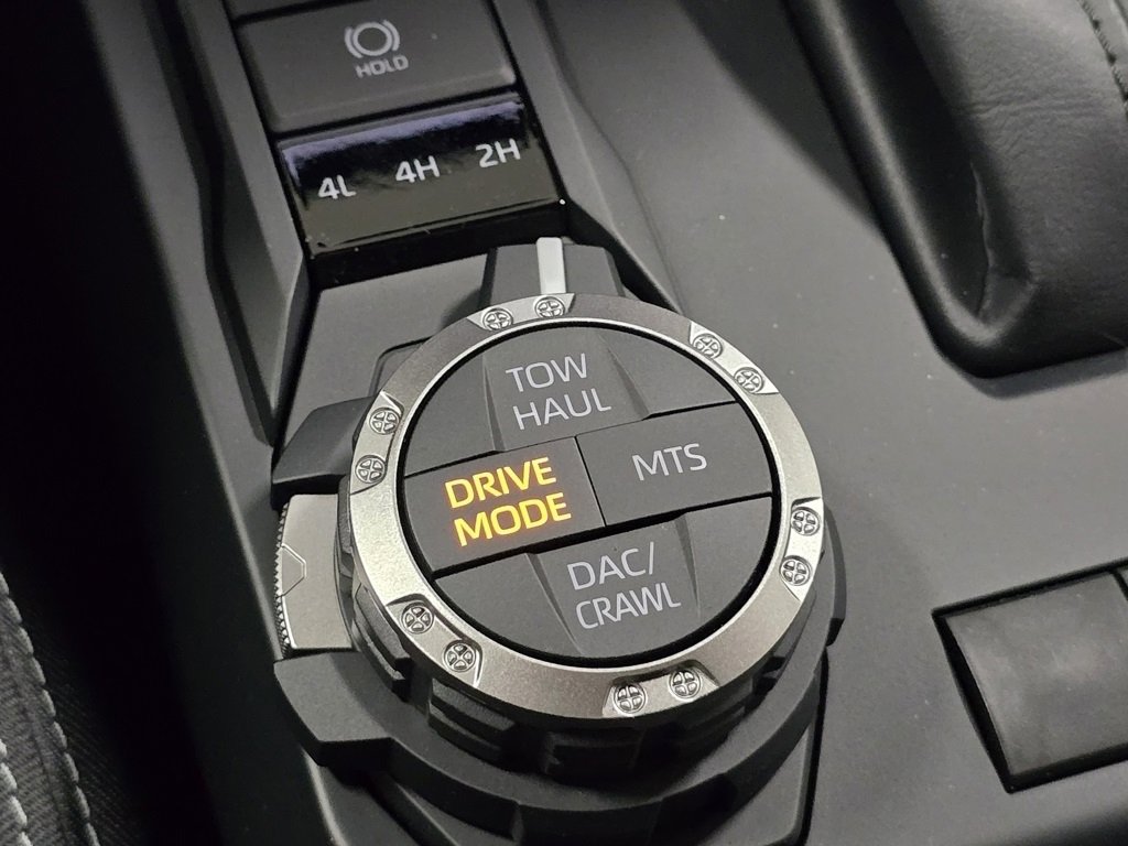 New 2025 Toyota Tacoma SR5 image 7