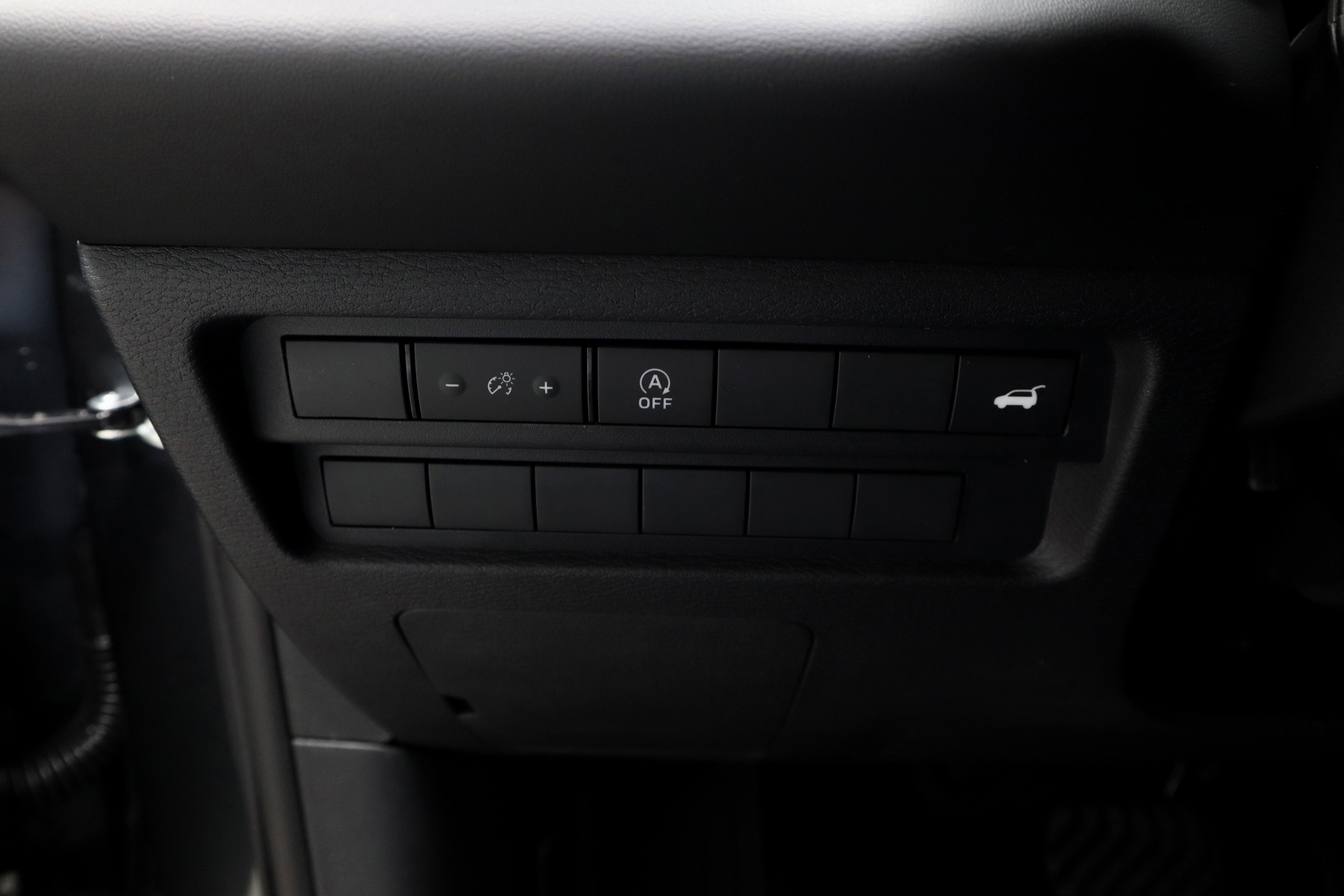 New 2026 Mitsubishi Outlander SE image 19