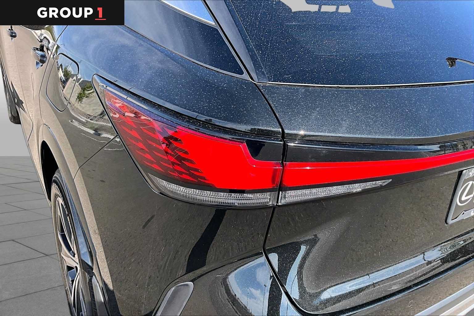 Used 2025 Lexus RX 350 AWD w/ Technology Package image 28
