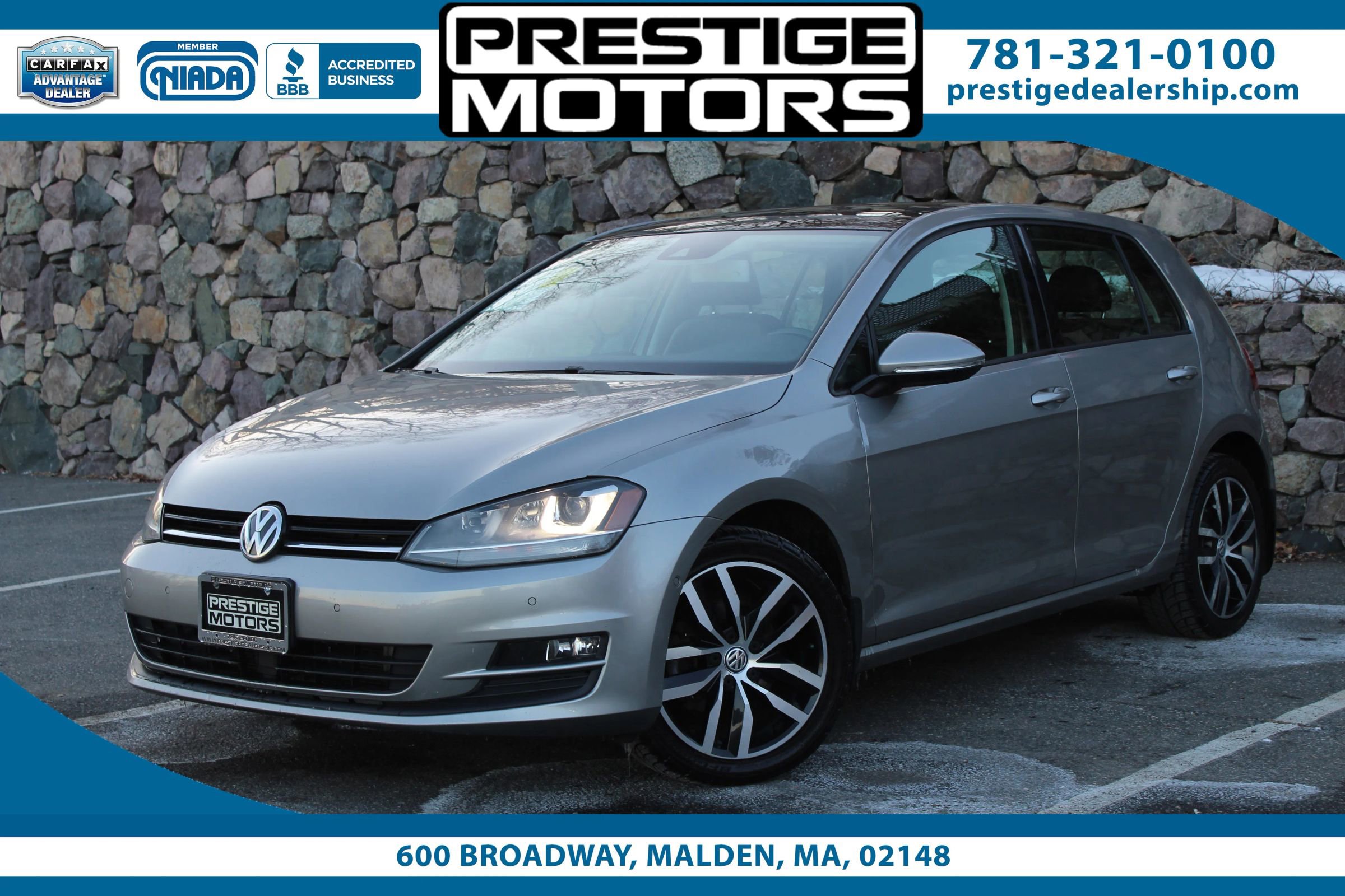 Used 2016 Volkswagen Golf SE w/ Lighting Package