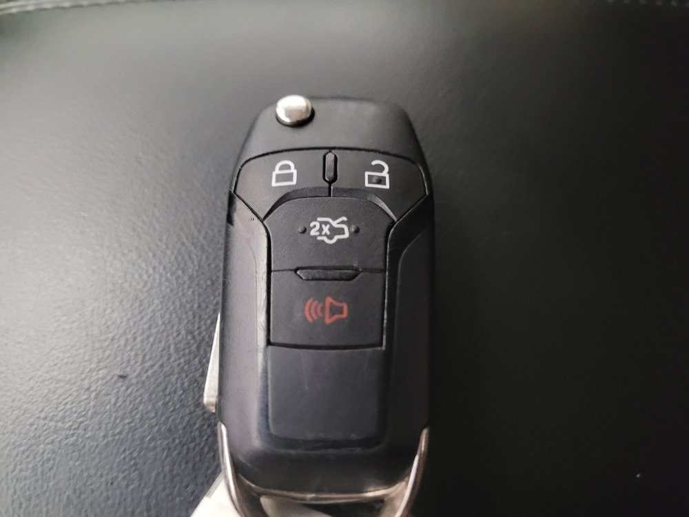 Used 2022 Ford Explorer 4WD image 32