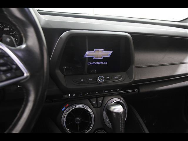 Used 2022 Chevrolet Camaro LT w/ Technology Package RWD image 9