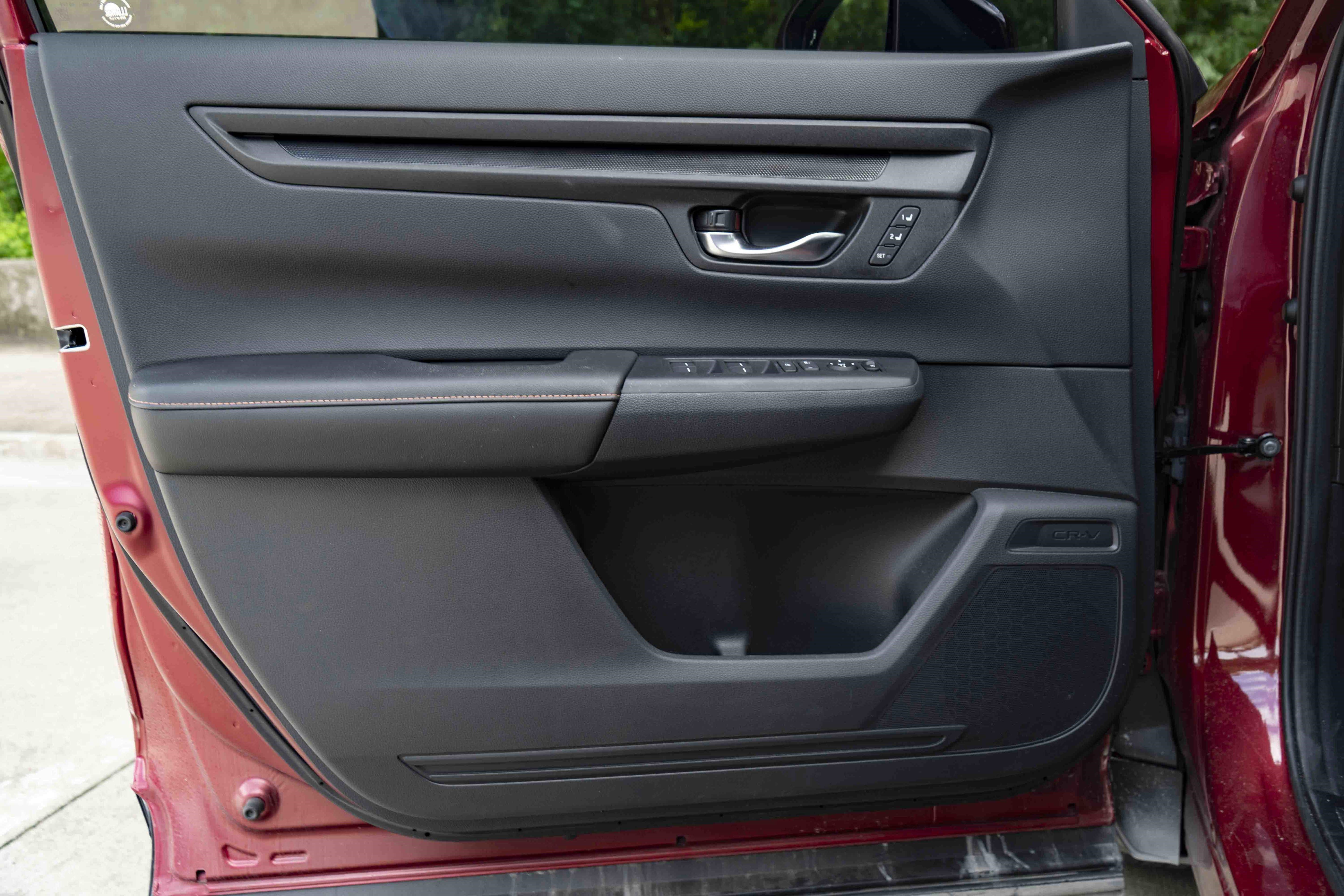 Used 2025 Honda CR-V Sport-L image 36