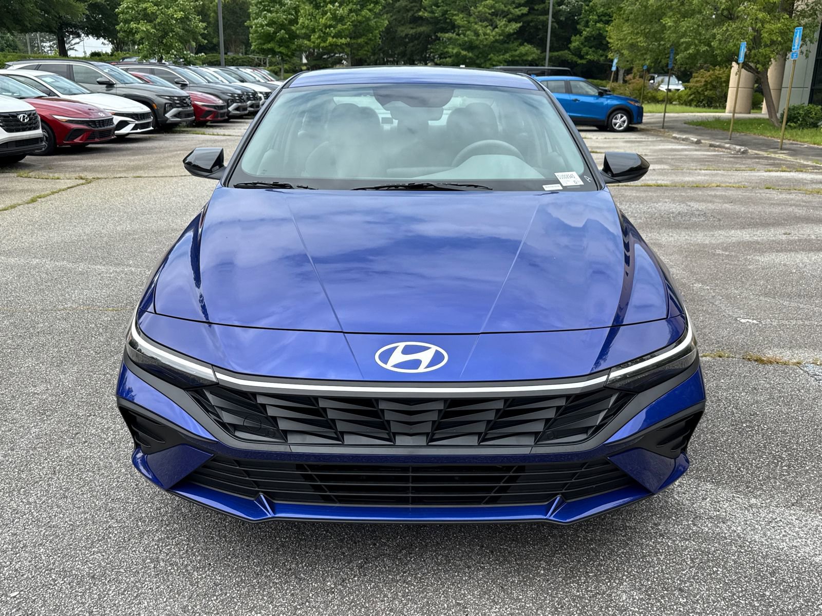 Certified 2025 Hyundai Elantra Sport image 2