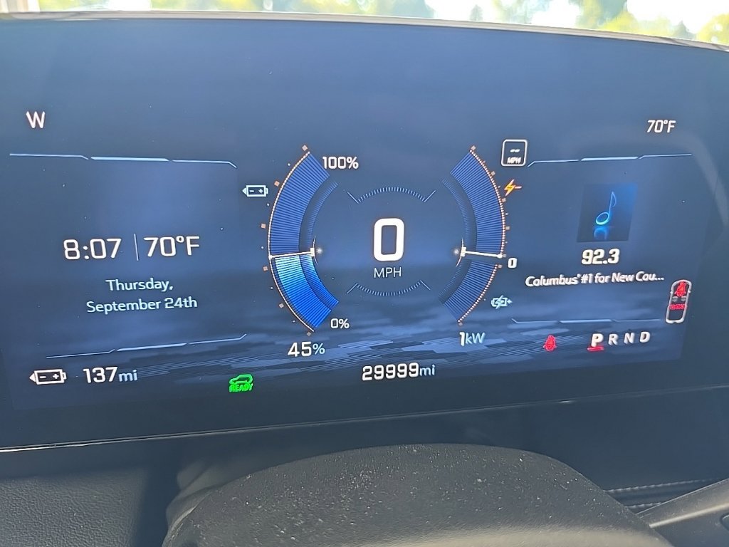 Used 2025 Chevrolet Blazer EV LT AWD/4WD image 2