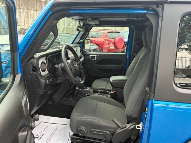 Used 2024 Jeep Wrangler Sport AWD/4WD image 14